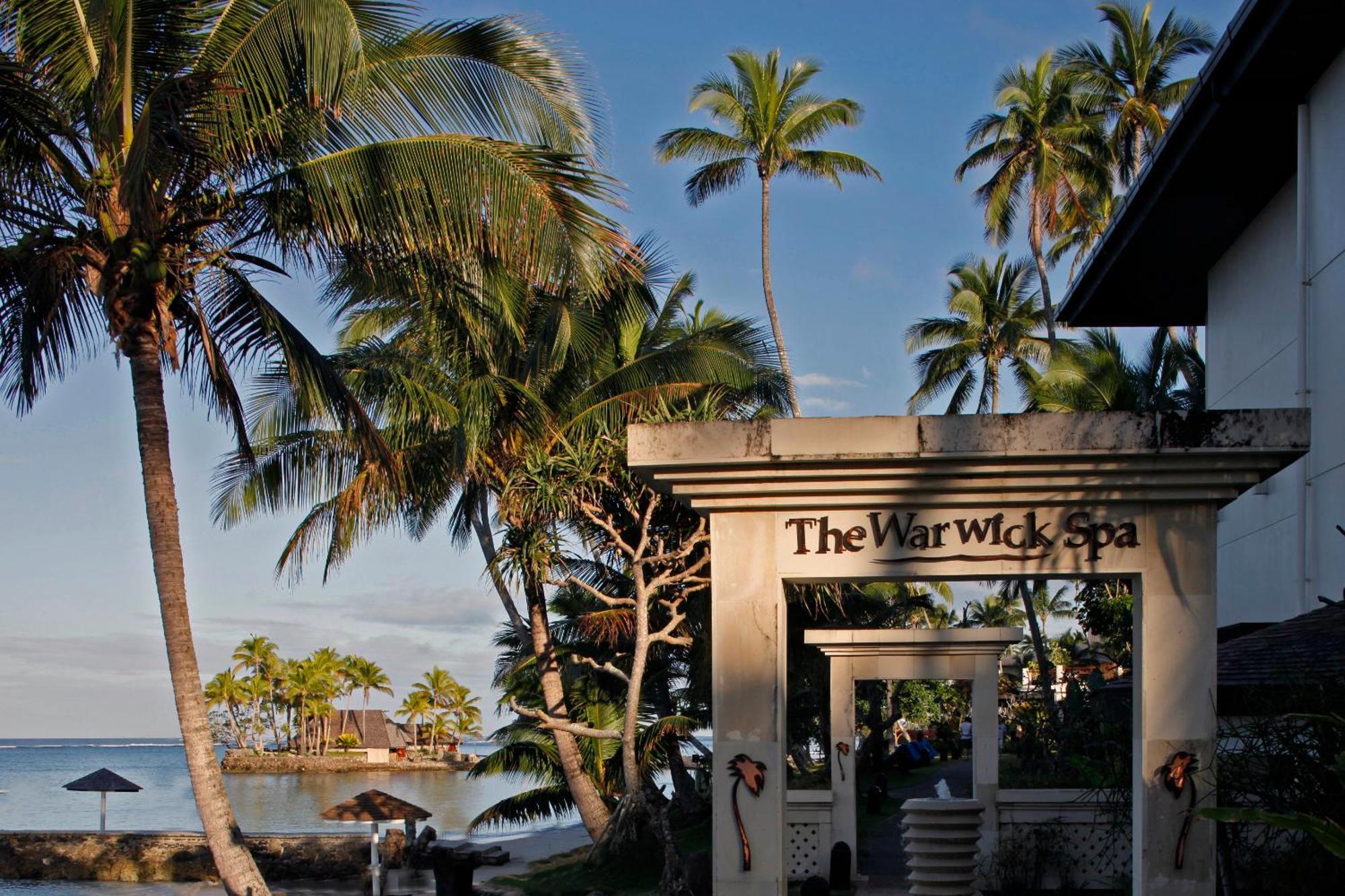 The Warwick Fiji Hotel Korolevu  Екстериор снимка The Warwick Spa