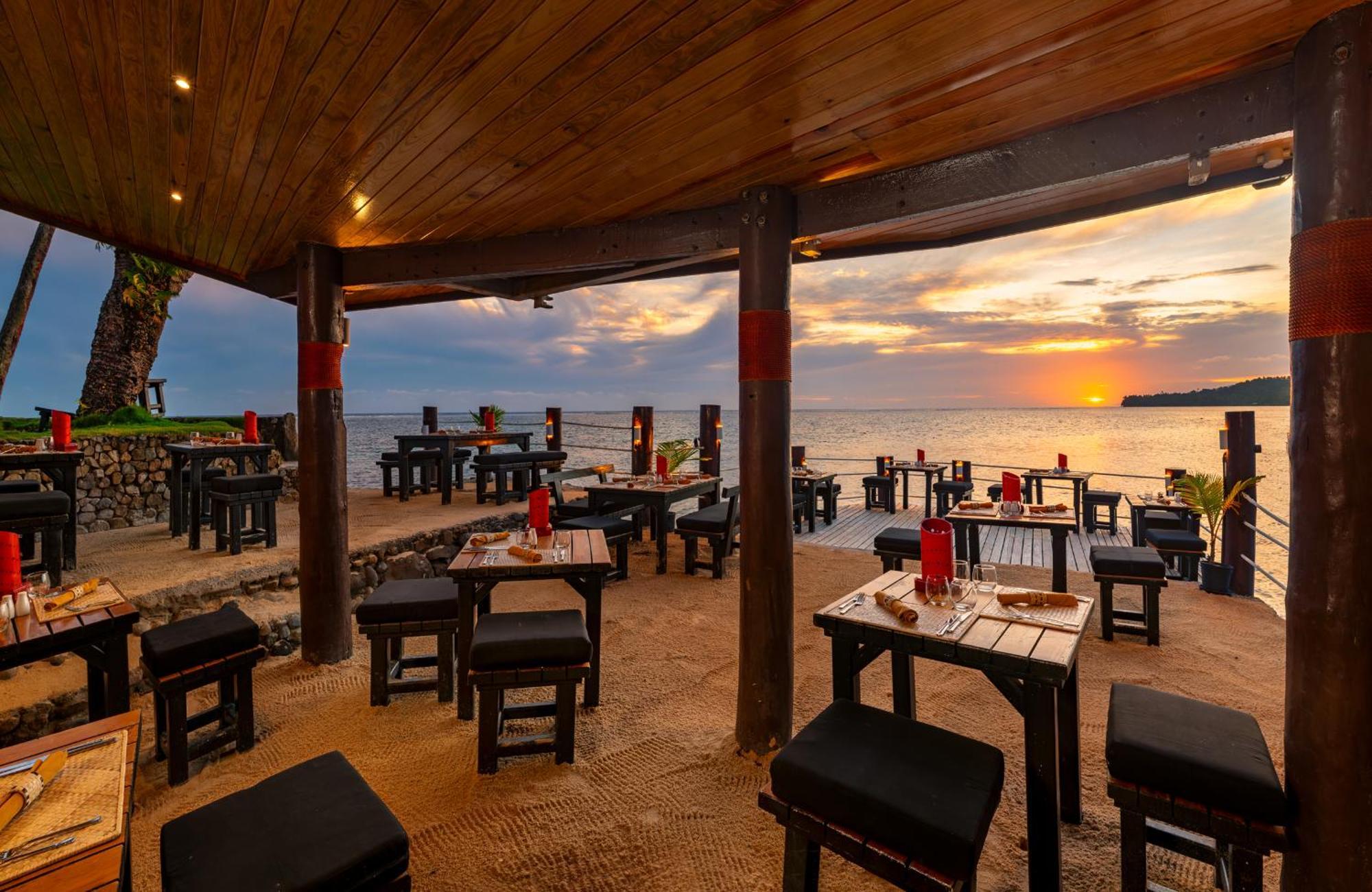 The Warwick Fiji Hotel Korolevu  Екстериор снимка